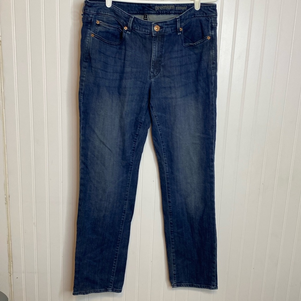 Gap Jeans Size 14/32 A premium straight